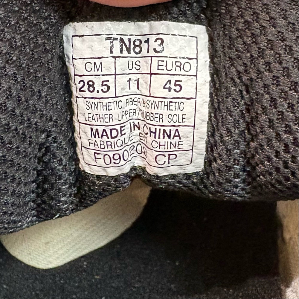 NWT!  Vintage ASICS Gel-1130 in white, red, and black.  Size 11. No box. - Picture 6 of 6